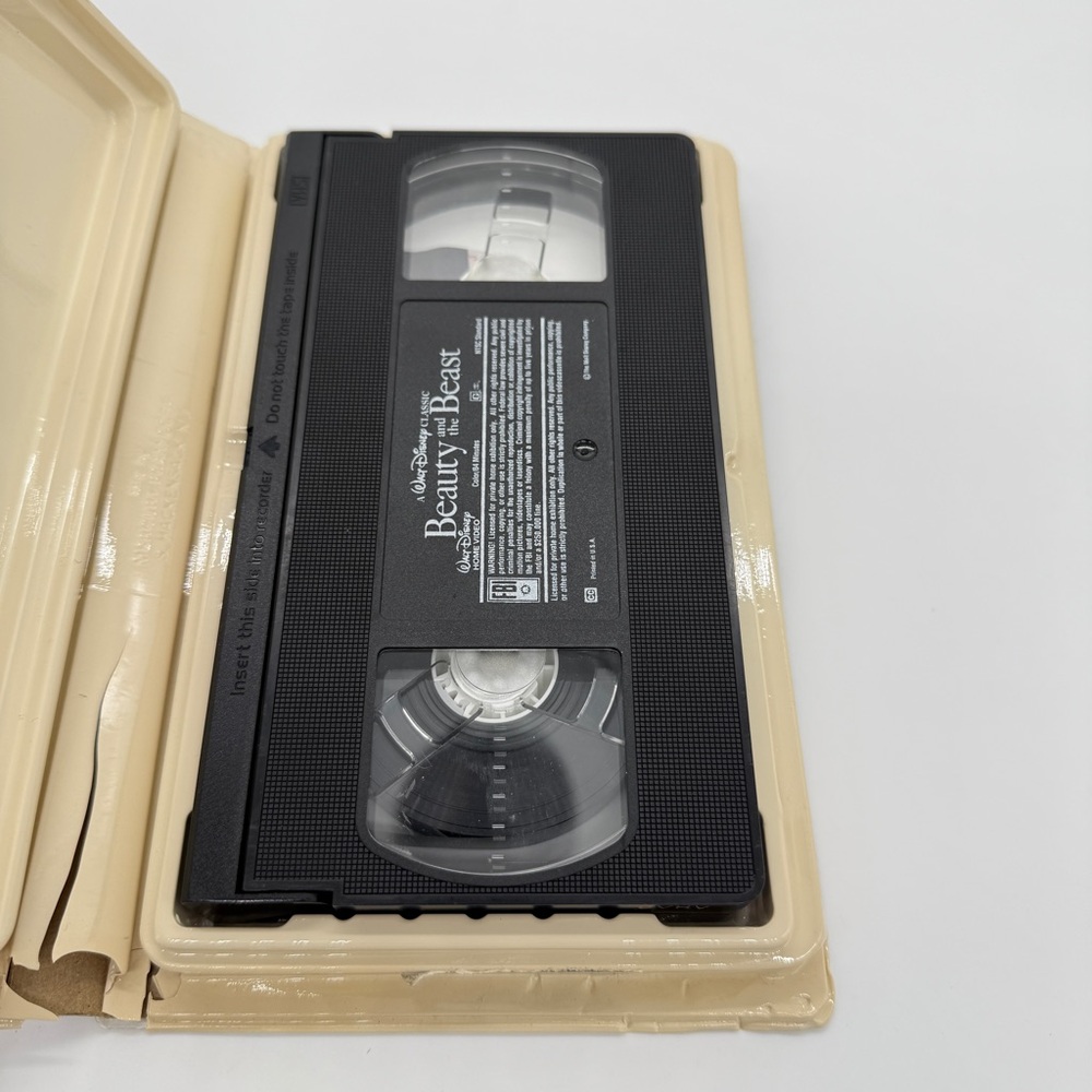 Disney Animated Cartoon Classic VHS Movie Tape Collection - Picture 10 of 10